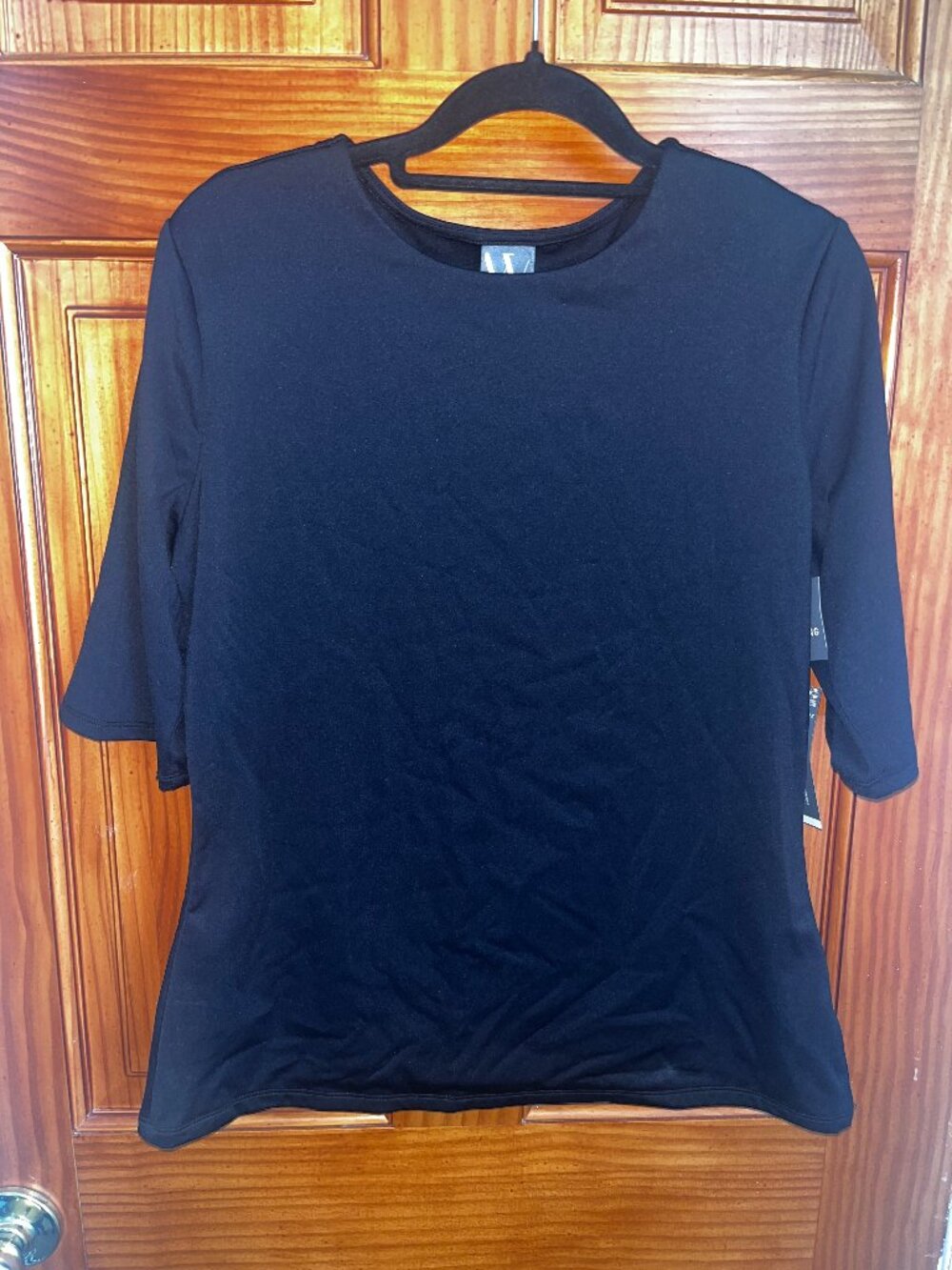 NWT Women's Black 3/4 Sleeve Athletic T-Shirt, Size L